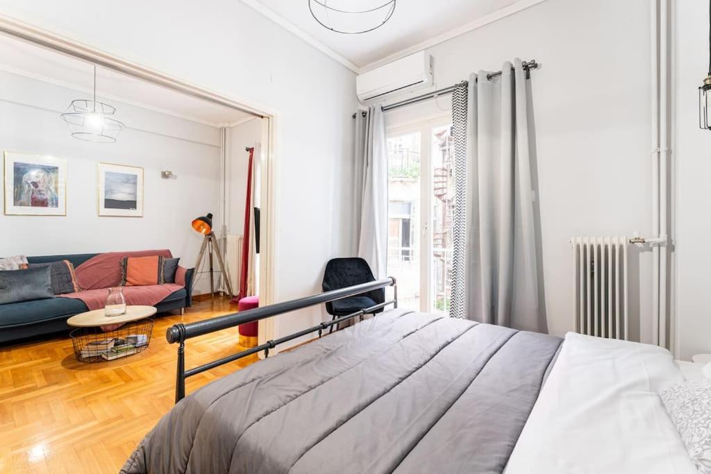 Downtown Cute Apt In The Heart Of Plaka เอเธนส์ ภายนอก รูปภาพ