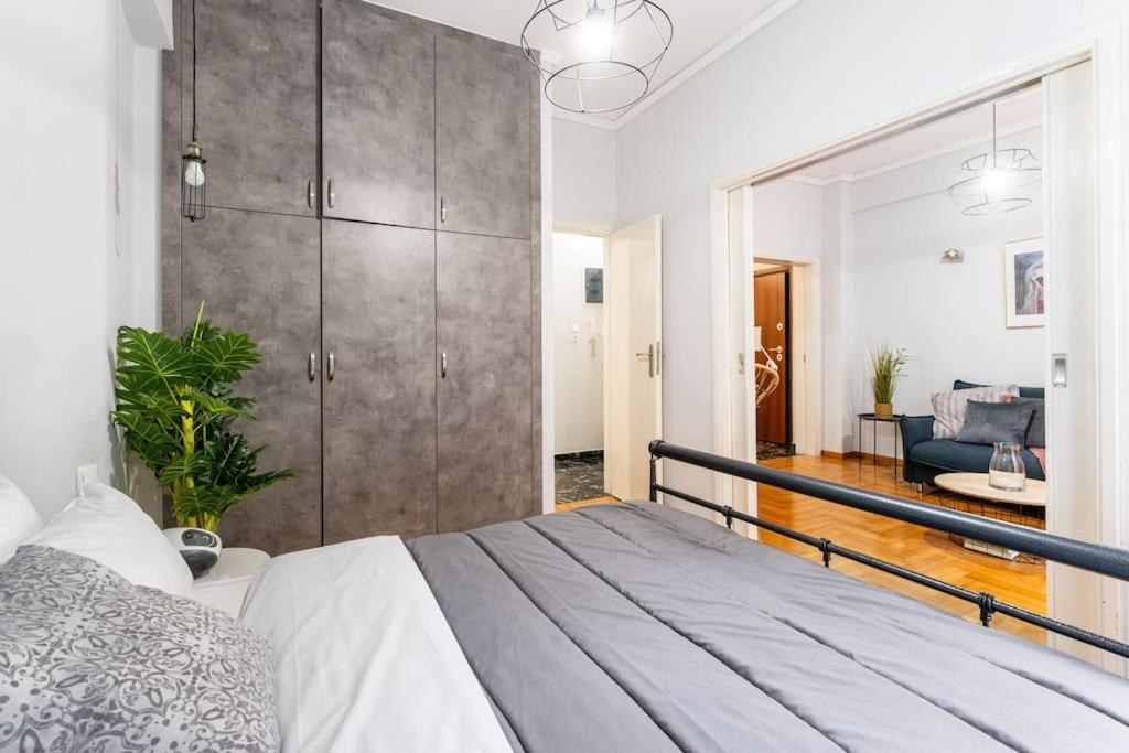 Downtown Cute Apt In The Heart Of Plaka เอเธนส์ ภายนอก รูปภาพ